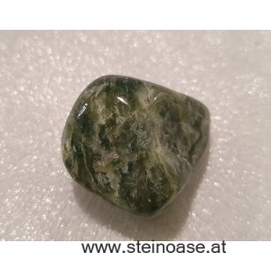 Vesuvianit Trommelstein 'Selten'